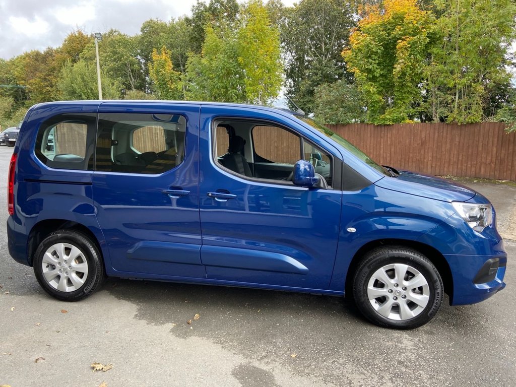 vauxhall combo 5 seater