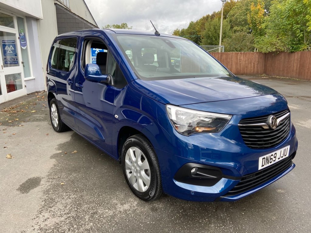 vauxhall combo 5 seater