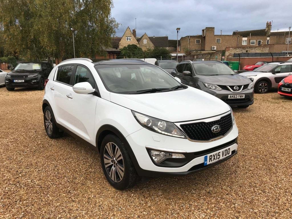View our KIA SPORTAGE