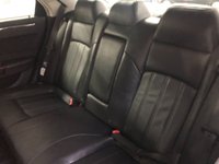 USED 2010 60 CHRYSLER 300C 3.0 CRD SR 4d 215 BHP * NAV * CLIMATE CONTROL * 7 SERVICES * LEATHER TRIM *