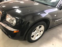 USED 2010 60 CHRYSLER 300C 3.0 CRD SR 4d 215 BHP * NAV * CLIMATE CONTROL * 7 SERVICES * LEATHER TRIM *