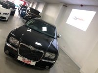 USED 2010 60 CHRYSLER 300C 3.0 CRD SR 4d 215 BHP * NAV * CLIMATE CONTROL * 7 SERVICES * LEATHER TRIM *