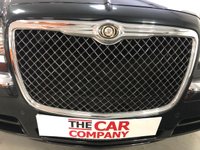 USED 2010 60 CHRYSLER 300C 3.0 CRD SR 4d 215 BHP * NAV * CLIMATE CONTROL * 7 SERVICES * LEATHER TRIM *