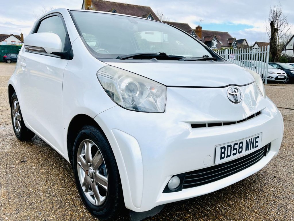 View our TOYOTA IQ