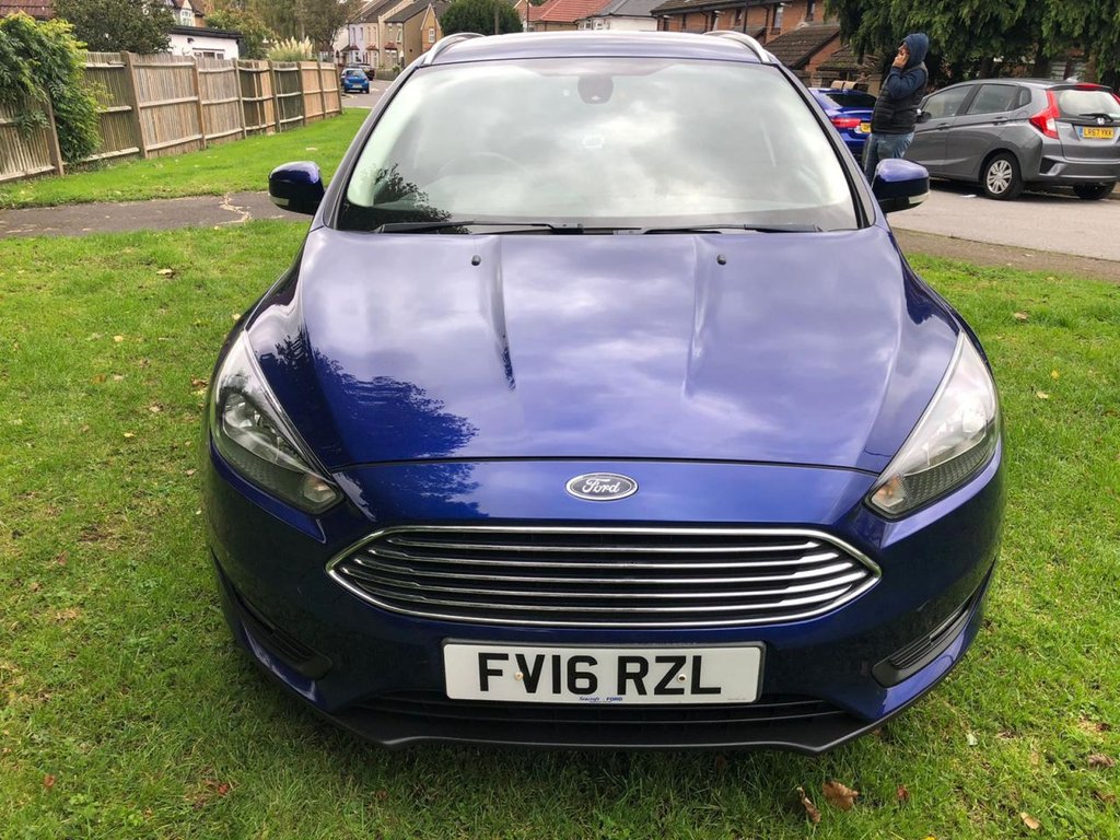 View our FORD FOCUS