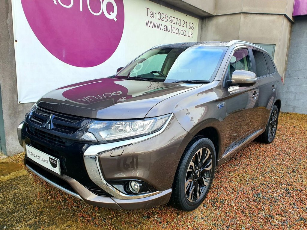 View our MITSUBISHI OUTLANDER