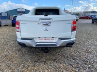 USED 2016 16 MITSUBISHI L200 2.4 DI-D 4X4 BARBARIAN DCB 178 BHP 