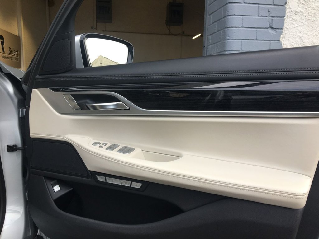 USED 2017 17 BMW 7 SERIES 3.0 730D M SPORT 4d 261 BHP FINANCE AVAILABLE