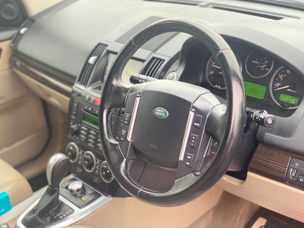 USED 2011 LAND ROVER FREELANDER 2.2 SD4 HSE 5dr Auto TOP OF THE RANGE MODEL