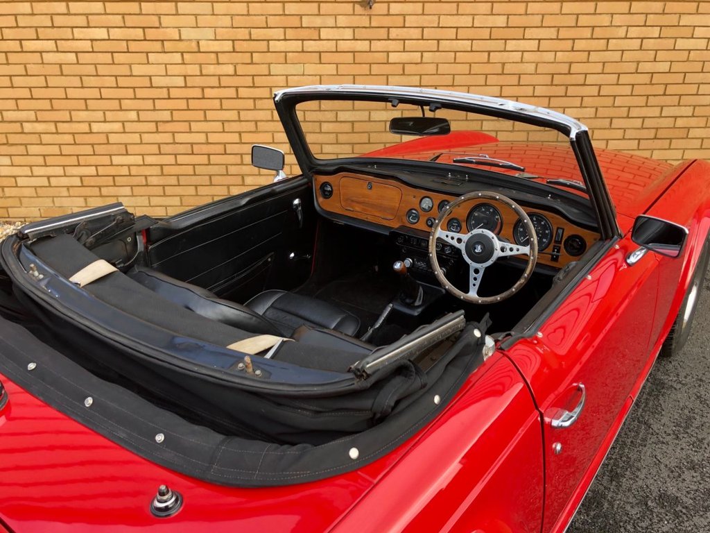 USED 1970 TRIUMPH TR6 2.5L // OVERDRIVE // 150bhp // CLASSIC CONVERTIBLE // PX swap 