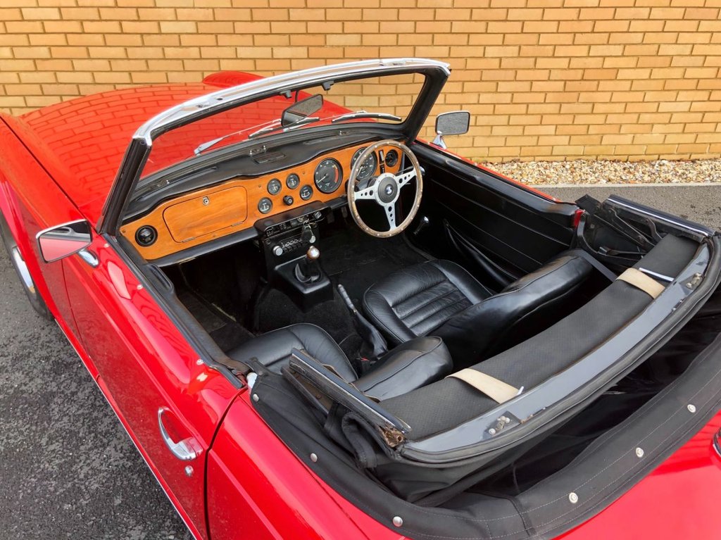 USED 1970 TRIUMPH TR6 2.5L // OVERDRIVE // 150bhp // CLASSIC CONVERTIBLE // PX swap 