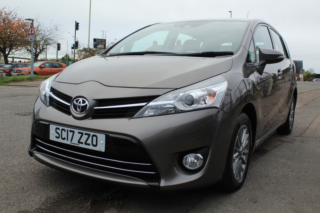 View our TOYOTA VERSO