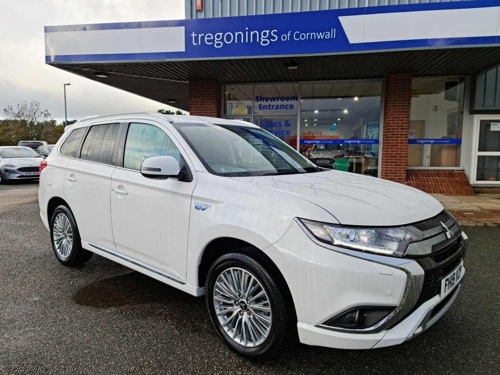 View our MITSUBISHI OUTLANDER