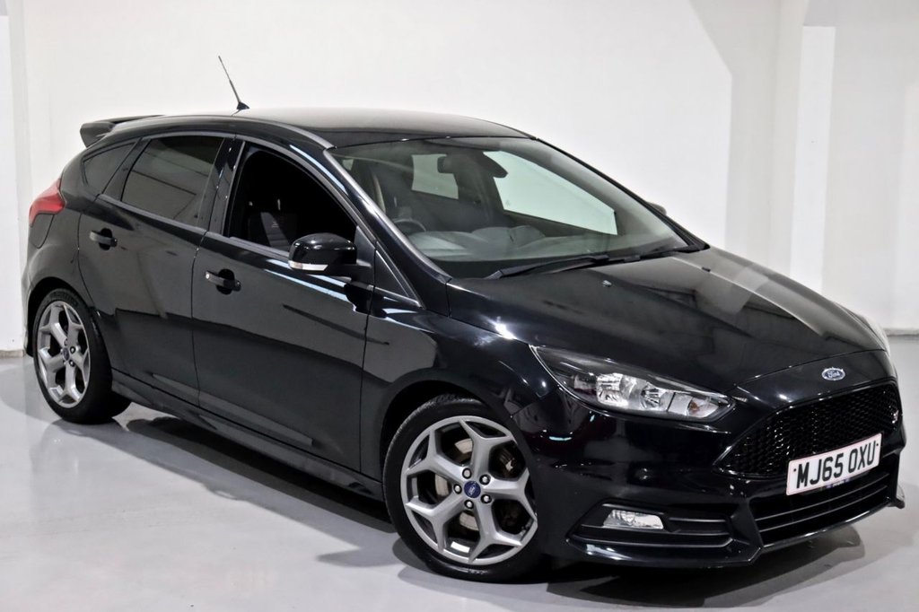 View our FORD FOCUS