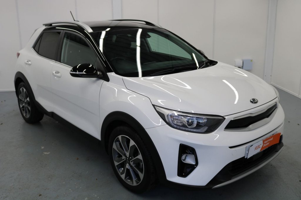 View our KIA STONIC