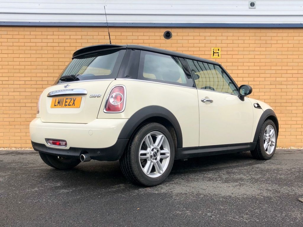 USED 2011 11 MINI HATCH COOPER 1.6 // 3d // 122 BHP // px swap 