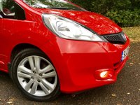 USED 2012 12 HONDA JAZZ 1.3 I-VTEC EXL 5d AUTO 98 BHP 1 OWNER/ FULL LEATHER /PANORAMIC ROOF/X5 SERVICE STAMPS ' GREAT CONDITION INSIDE AND OUT LAST SERVICED @18,046 MILES, GREAT SERVICE HISTORY WITH SERVICE INVOICES,,