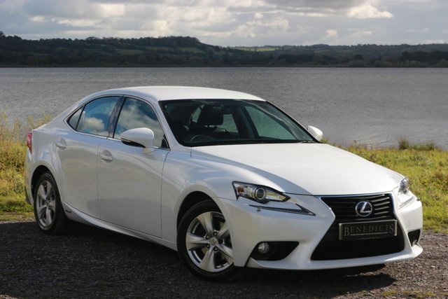 2014 14 Lexus Is 2.5 300H SE 4d 220 BHP