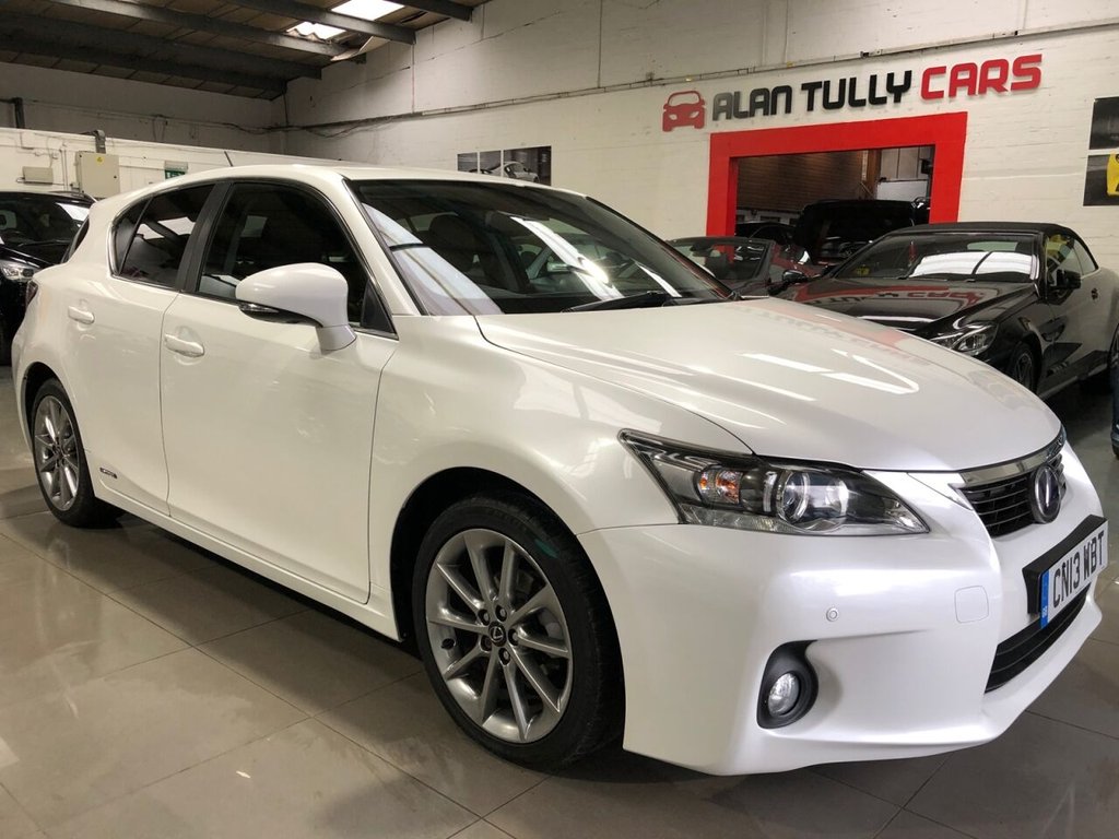View our LEXUS CT