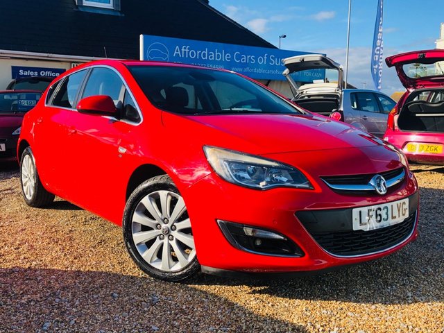 2013 63 Vauxhall Astra ELITE 1.6 PETROL HATCHBACK