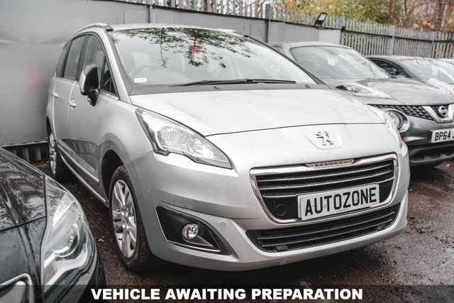 View our PEUGEOT 5008