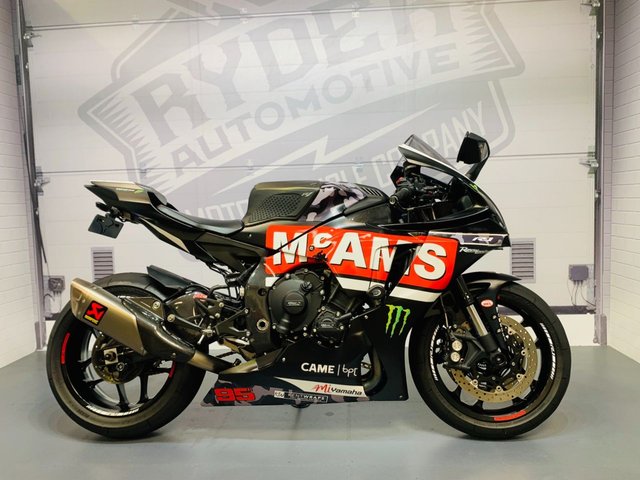 2019 69 Yamaha R1 MY20, McCAMS RACE REPLICA