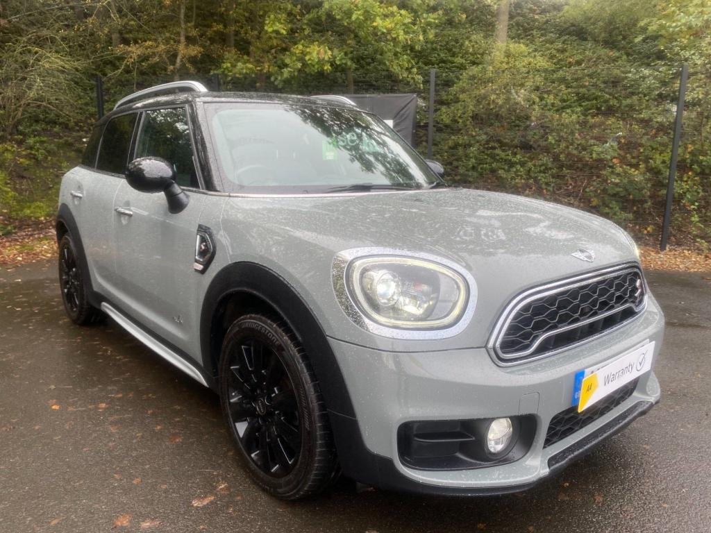 View our MINI COUNTRYMAN