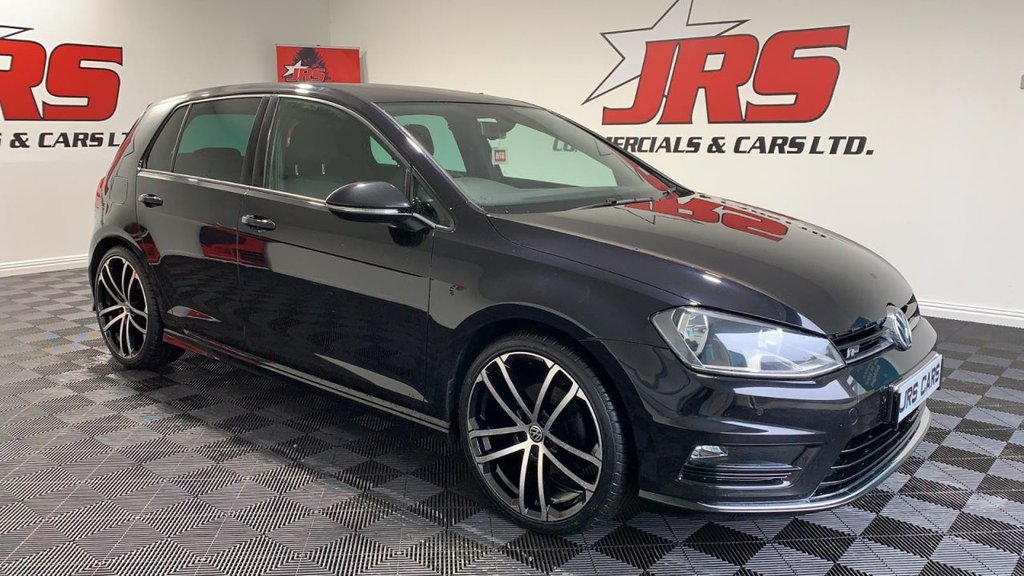 View our VOLKSWAGEN GOLF