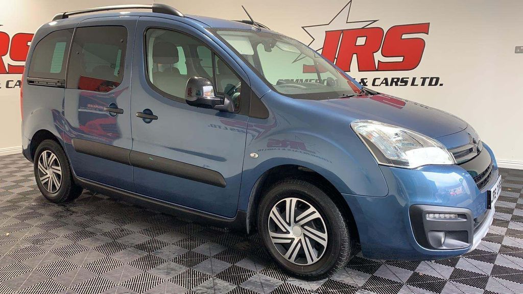 View our CITROEN BERLINGO MULTISPACE