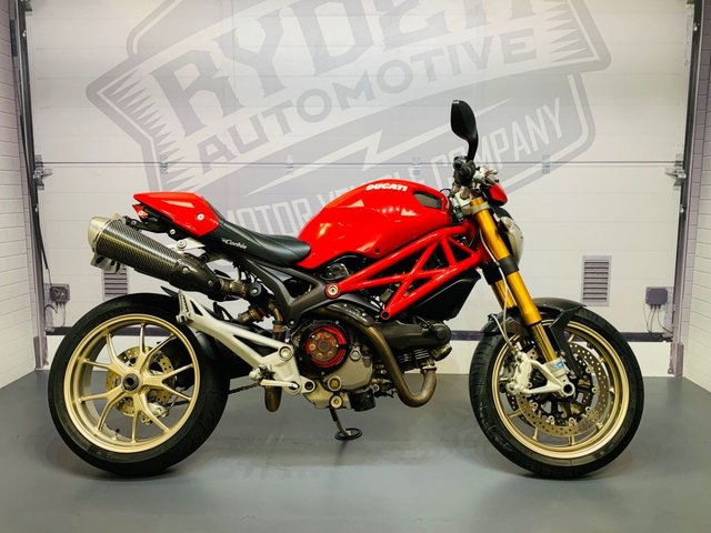 2009 59 Ducati Monster 1100 S 