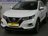 USED 2019 19 NISSAN QASHQAI 1.3 DIG-T N-CONNECTA 5d 140 BHP SAT NAV PANORAMIC ROOF