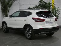 USED 2019 19 NISSAN QASHQAI 1.3 DIG-T N-CONNECTA 5d 140 BHP SAT NAV PANORAMIC ROOF