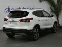 USED 2019 19 NISSAN QASHQAI 1.3 DIG-T N-CONNECTA 5d 140 BHP SAT NAV PANORAMIC ROOF