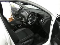 USED 2019 19 NISSAN QASHQAI 1.3 DIG-T N-CONNECTA 5d 140 BHP SAT NAV PANORAMIC ROOF