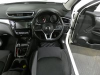 USED 2019 19 NISSAN QASHQAI 1.3 DIG-T N-CONNECTA 5d 140 BHP SAT NAV PANORAMIC ROOF