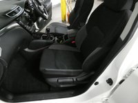 USED 2019 19 NISSAN QASHQAI 1.3 DIG-T N-CONNECTA 5d 140 BHP SAT NAV PANORAMIC ROOF