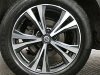 USED 2019 19 NISSAN QASHQAI 1.3 DIG-T N-CONNECTA 5d 140 BHP SAT NAV PANORAMIC ROOF