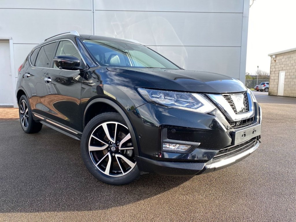 View our NISSAN X-TRAIL