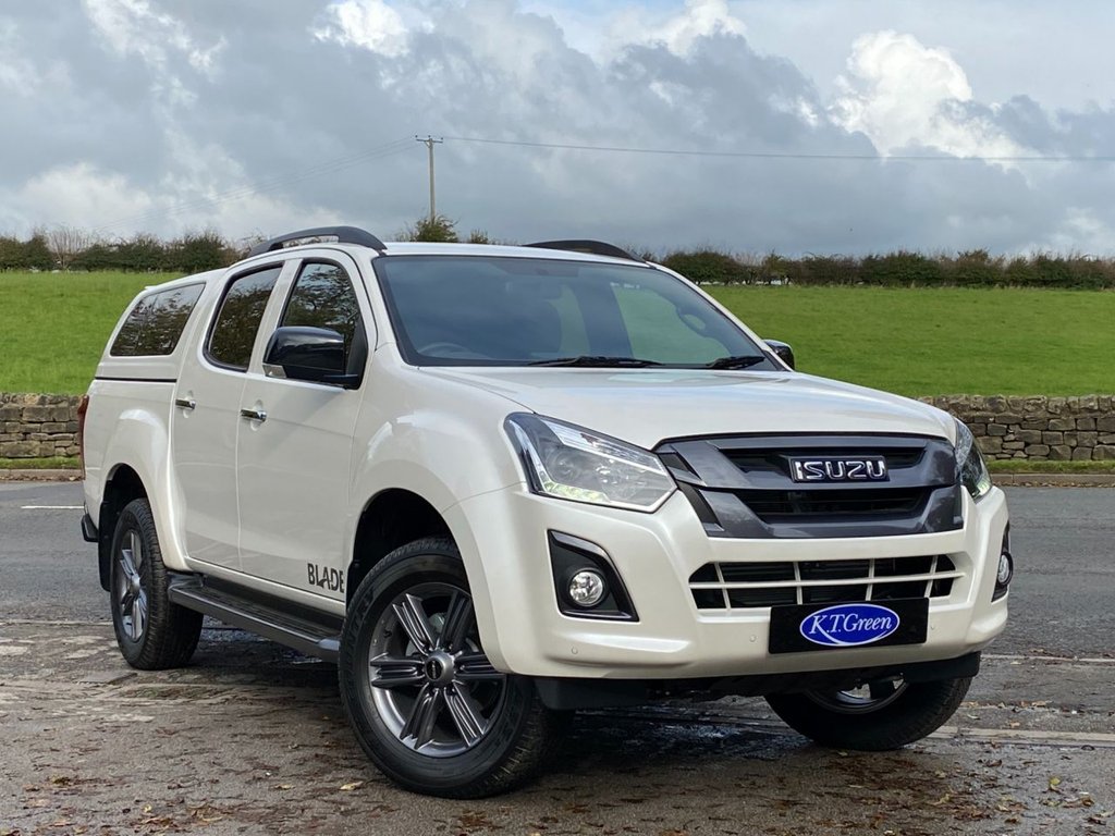 View our ISUZU D-MAX