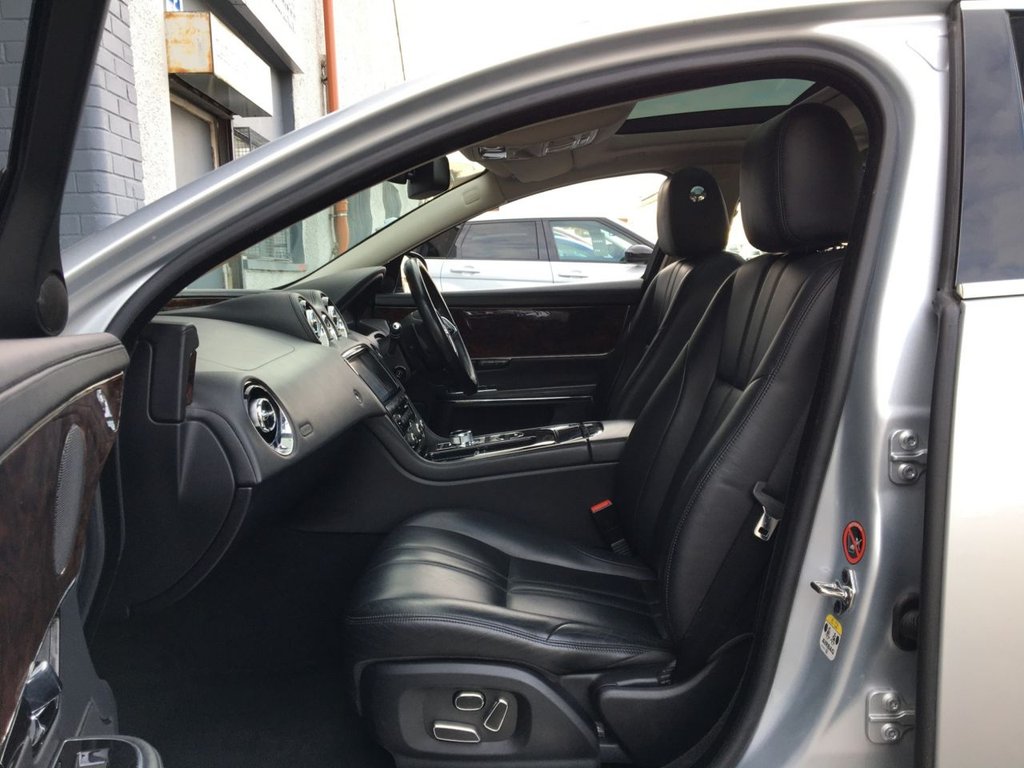 USED 2011 11 JAGUAR XJ 3.0 D V6 PREMIUM LUXURY SWB 4d 275 BHP FINANCE AVAILABLE
