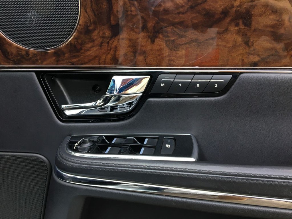 USED 2011 11 JAGUAR XJ 3.0 D V6 PREMIUM LUXURY SWB 4d 275 BHP FINANCE AVAILABLE
