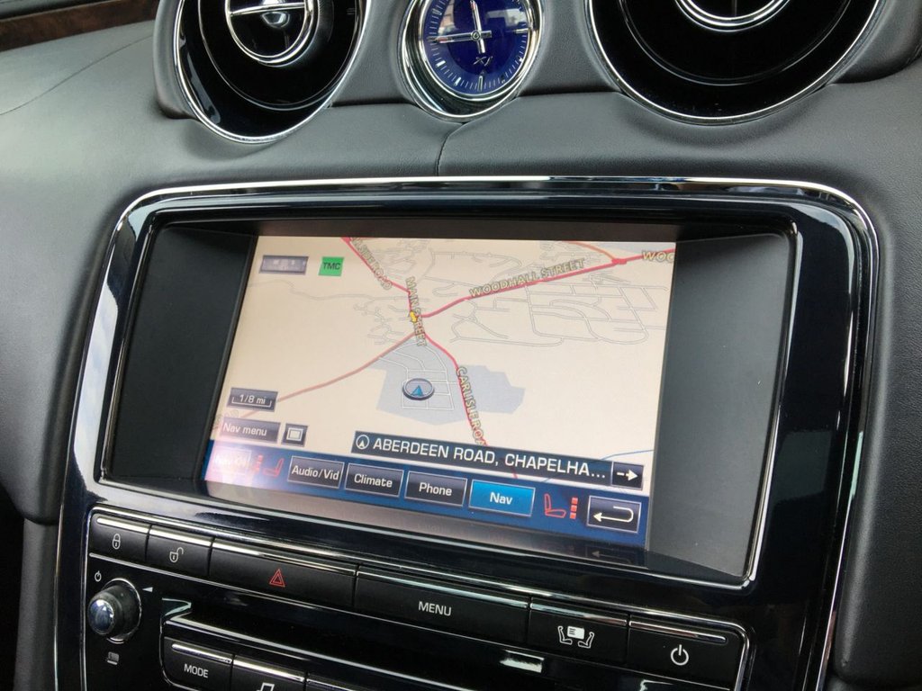 USED 2011 11 JAGUAR XJ 3.0 D V6 PREMIUM LUXURY SWB 4d 275 BHP FINANCE AVAILABLE