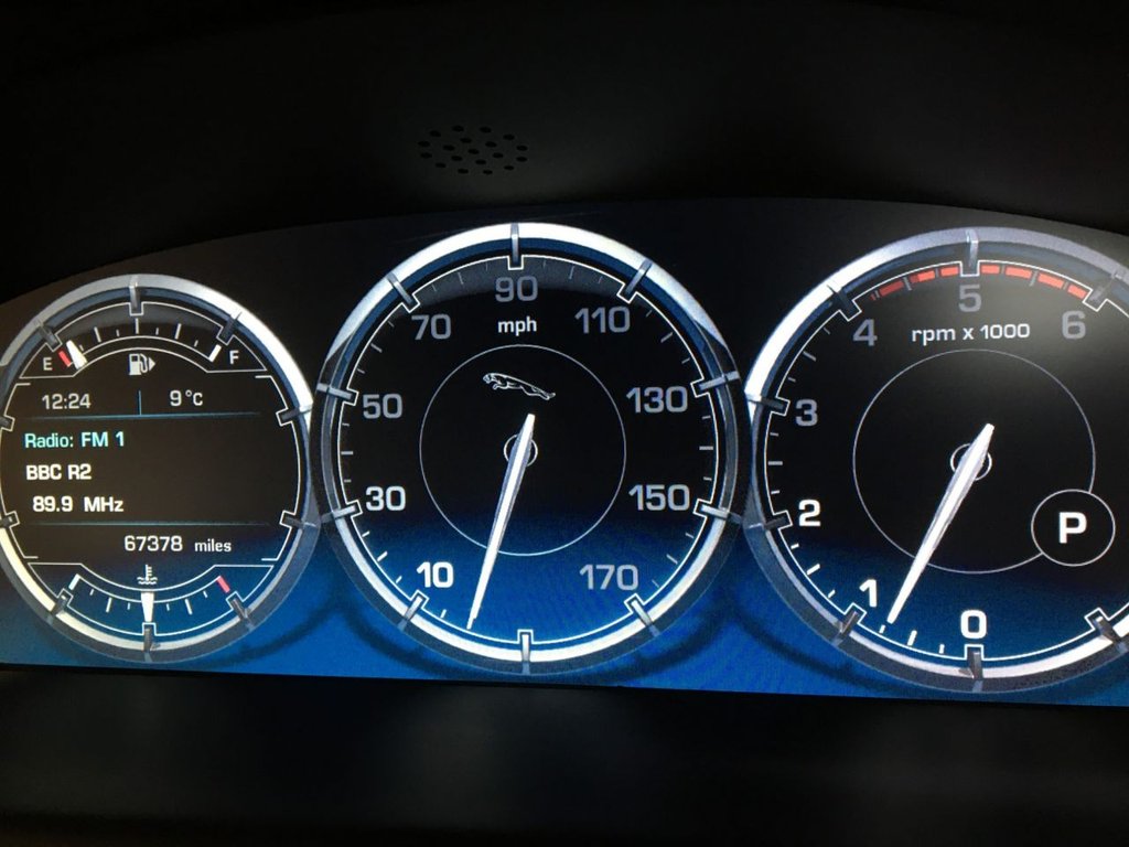 USED 2011 11 JAGUAR XJ 3.0 D V6 PREMIUM LUXURY SWB 4d 275 BHP FINANCE AVAILABLE