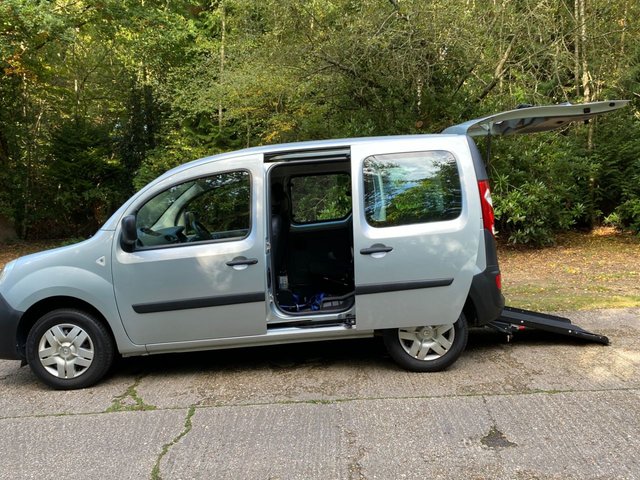 View our RENAULT KANGOO