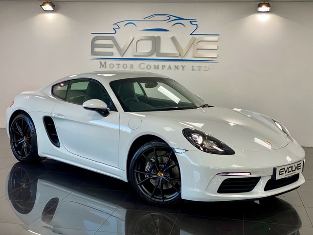 2019 69 Porsche 718 2.0 CAYMAN PDK 2d 296 BHP