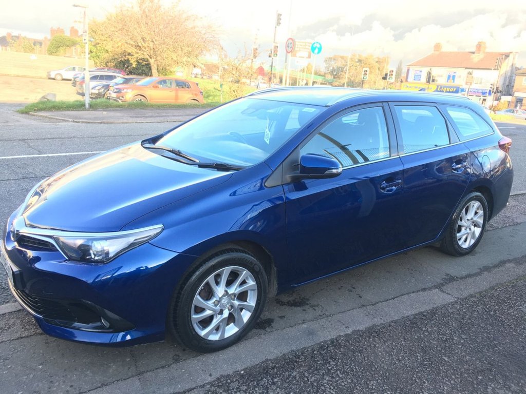 View our TOYOTA AURIS