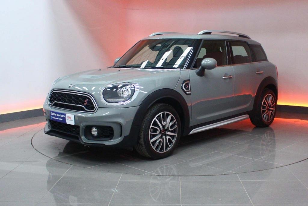 View our MINI COUNTRYMAN