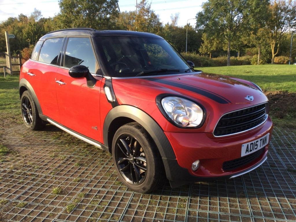 View our MINI COUNTRYMAN