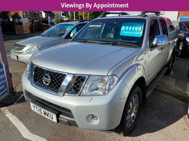 View our NISSAN NAVARA