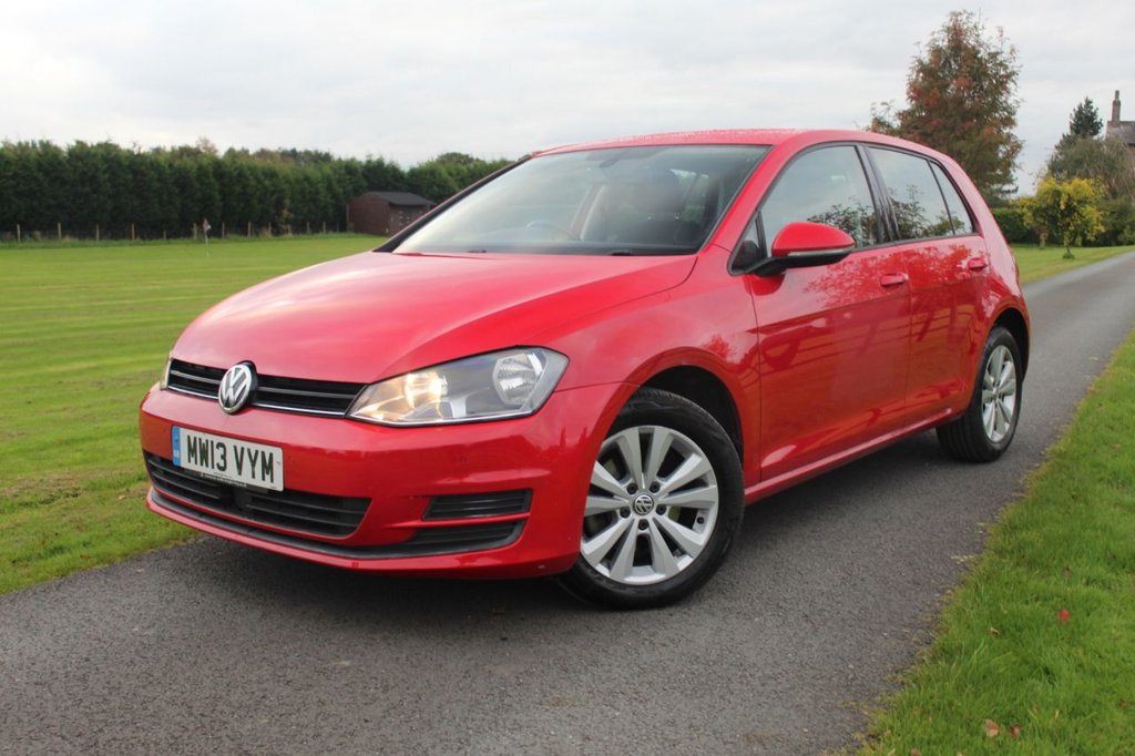 View our VOLKSWAGEN GOLF